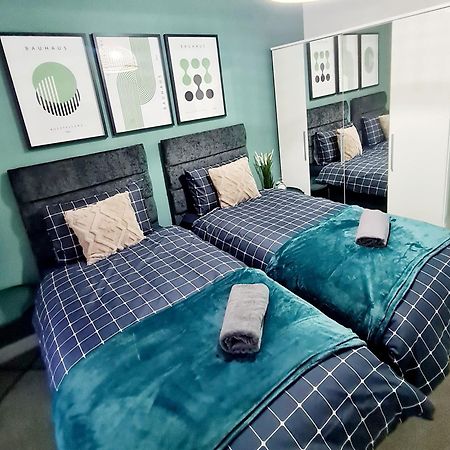 Bright 3Br Walking Distance To Town - Free Parking Glasgow Exterior foto