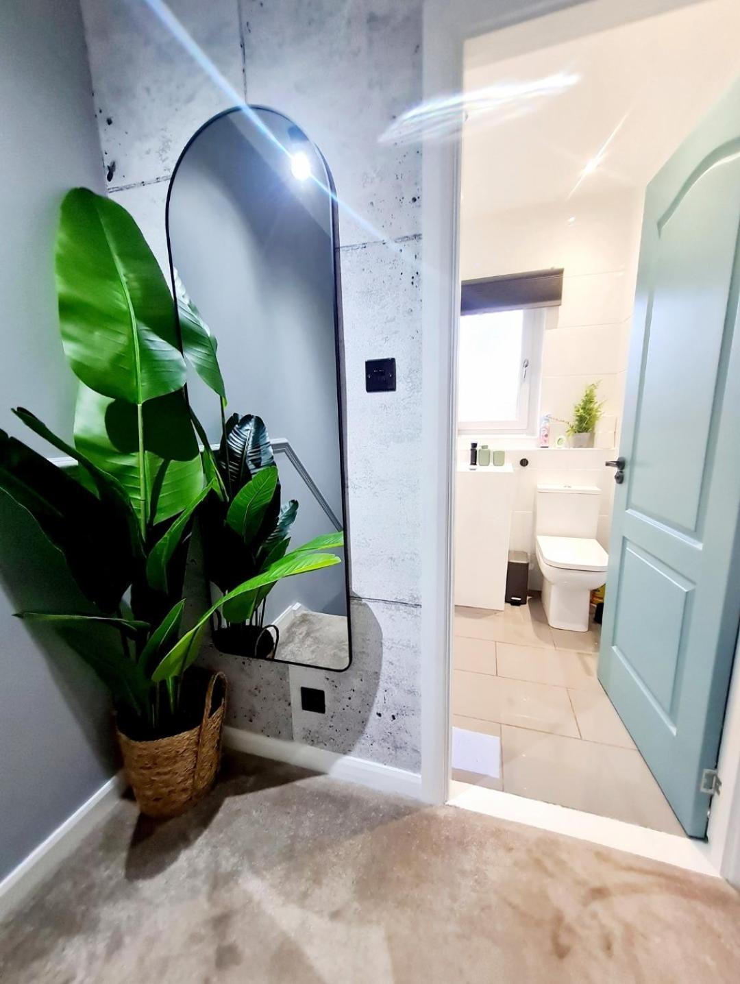Bright 3Br Walking Distance To Town - Free Parking Glasgow Exterior foto