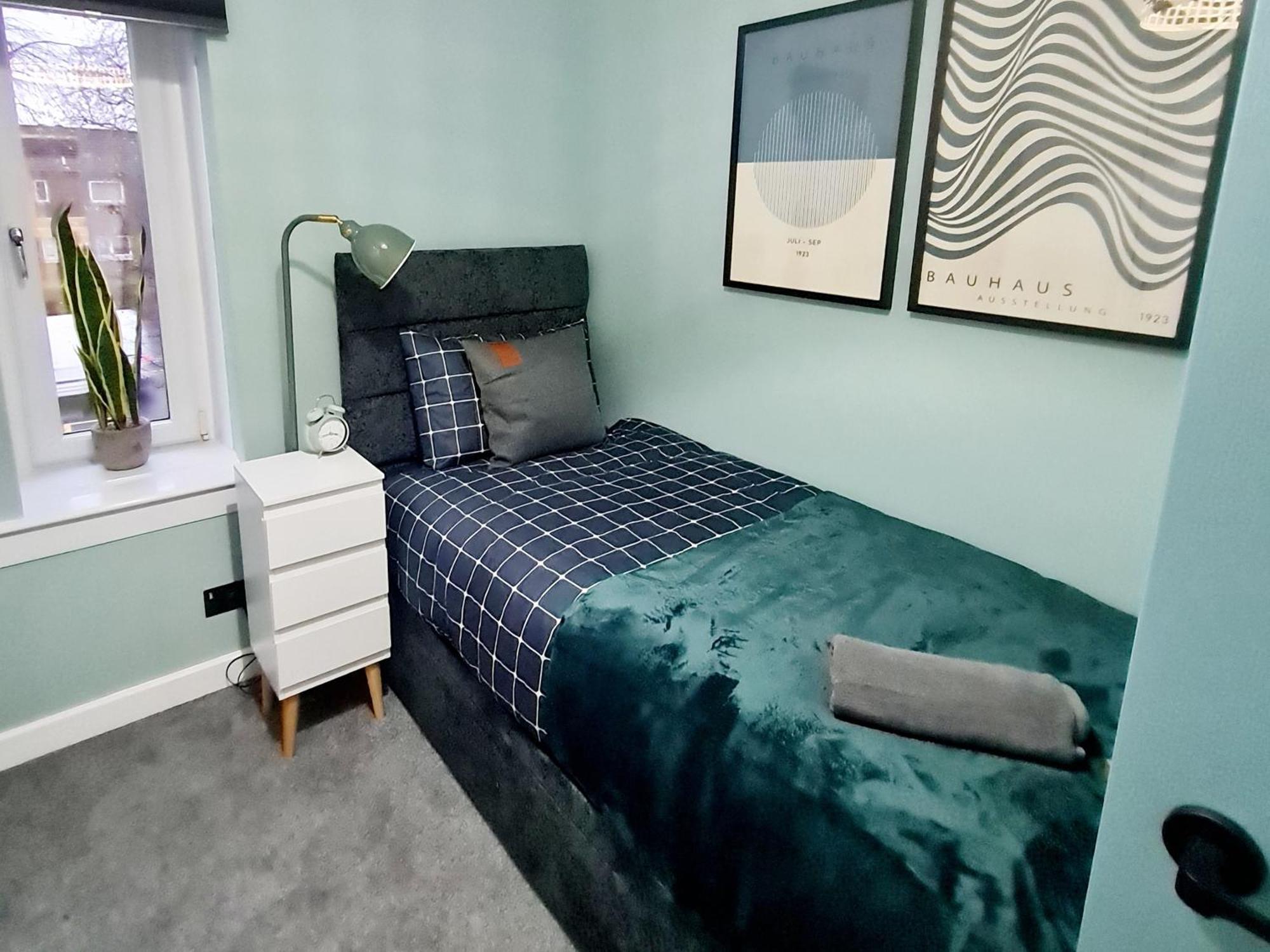 Bright 3Br Walking Distance To Town - Free Parking Glasgow Exterior foto